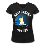 Küstenkind Ostsee - Frauen Bio-T-Shirt mit V-Ausschnitt von Stanley & Stella - Schwarz