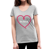 Heart be kind - Frauen Bio-T-Shirt mit V-Ausschnitt von Stanley & Stella - Grau meliert