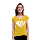 Love heart - Frauen T-Shirt mit gerollten Ärmeln - Senfgelb