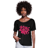 Kiss me fonts - Frauen T-Shirt mit Fledermausärmeln von Bella + Canvas - Schwarz