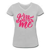 Kiss me font - Frauen Bio-T-Shirt mit V-Ausschnitt von Stanley & Stella - Grau meliert