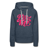 Kiss me fonts - Frauen Premium Hoodie - Jeansblau